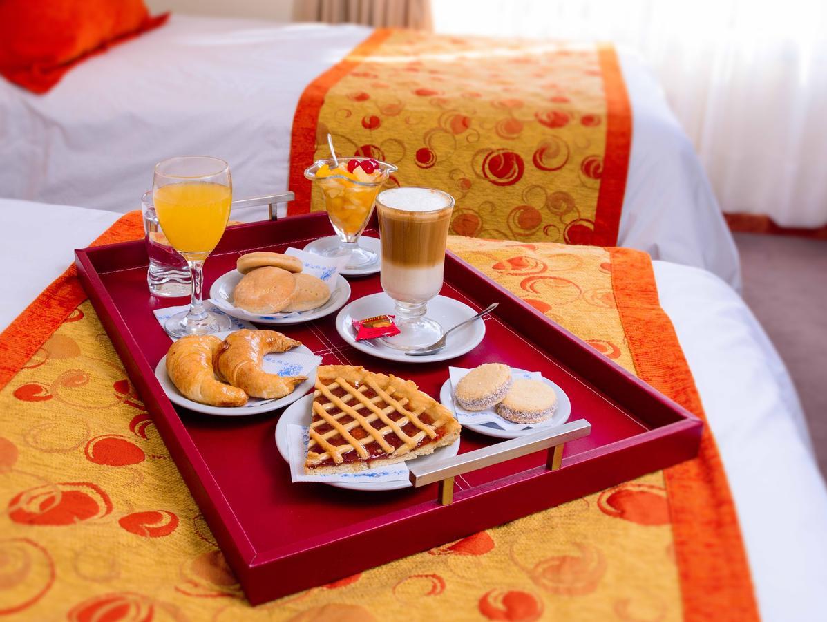 Hotel Urbano 라 반다 외부 사진